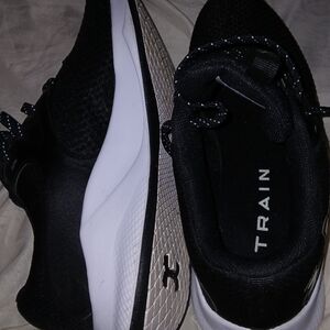 Under Armour Black and White Training Shoes